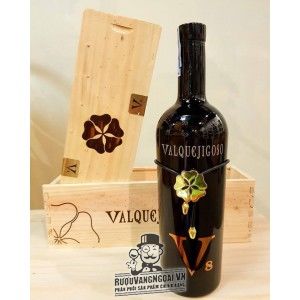 Vang Tây Ban Nha V8 VALQUEJIGOSO